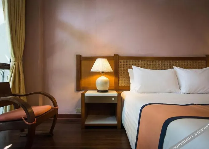 Hotel De Moc 3*