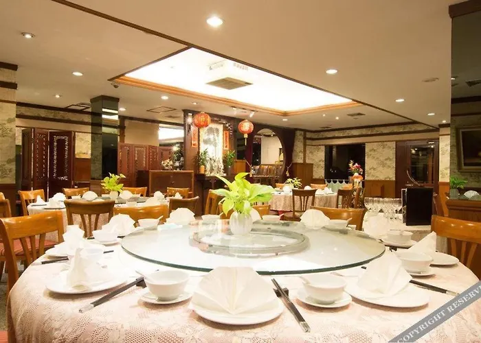 De Moc Bangkok