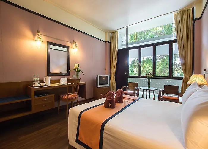 De Moc Hotel 3*